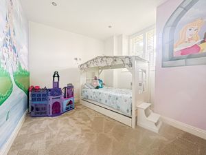 Photo 5- click for photo gallery